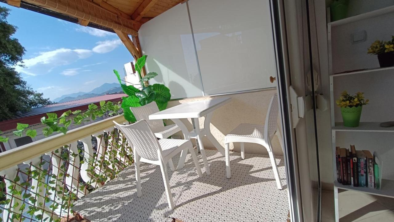 Beach Apartment With Beach Chairs N.1 Utjeha Kültér fotó